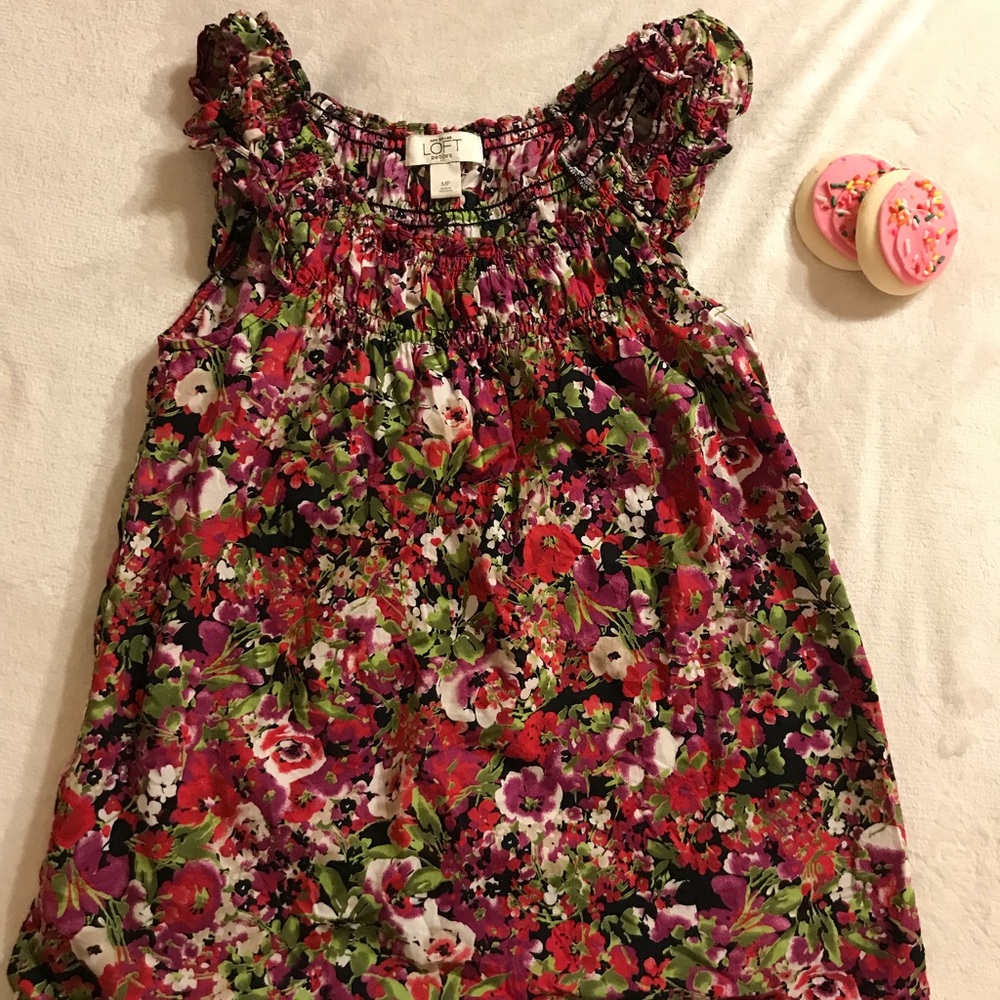 ANN TAYLOR LOFT TANK TOP🌺